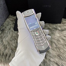 Vertu Signature S Steel Emerald Dragon