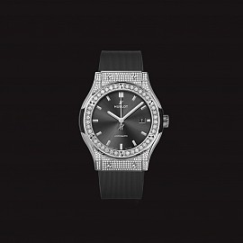 Hublot Classic Fusion Titanium Grey Pave Diamonds 38mm Cao Su