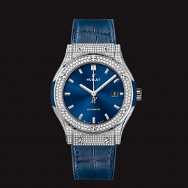 Hublot Classic Fusion Titanium Navy Pave Diamonds 42mm