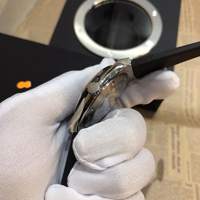 /images/image.php?width=1000&image=/admin/sanpham/Hublot-Classic-Fusion-Titanium-Diamond-Pave-11_1958_anhkhac4.jpg