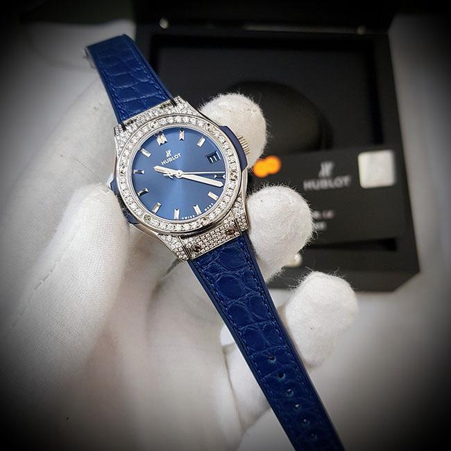 /images/image.php?width=1000&image=/admin/sanpham/Hublot-classic-fusion-titanium-blue-dial-diamonds-33mm1_2006_anhkhac1.jpg