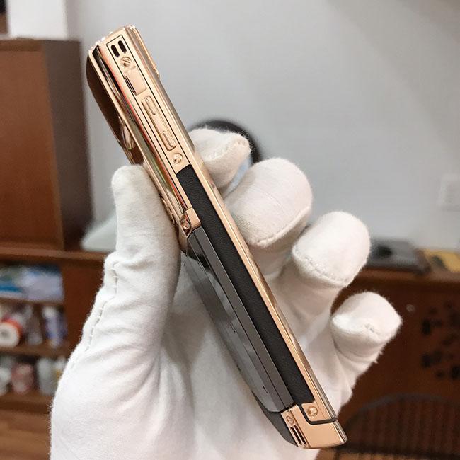/images/image.php?width=1000&image=/admin/sanpham/Vertu-signature-s-black-ceramic-mix-red-gold-diamond4_2019_anhkhac3.jpg