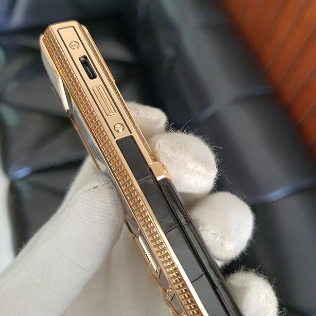/images/image.php?width=1000&image=/admin/sanpham/Vertu-signature-s-clous-de-paris-black-alligator1_2030_anhkhac0.jpg