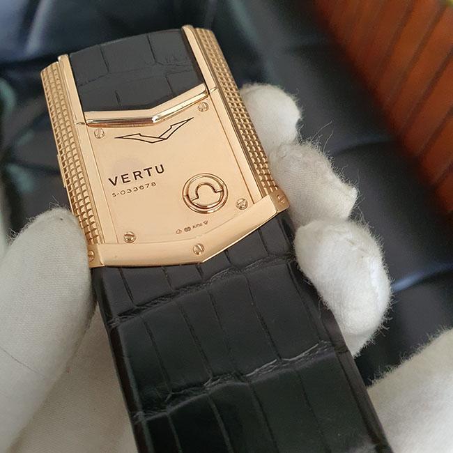 /images/image.php?width=1000&image=/admin/sanpham/Vertu-signature-s-clous-de-paris-black-alligator2_2030_anhkhac1.jpg