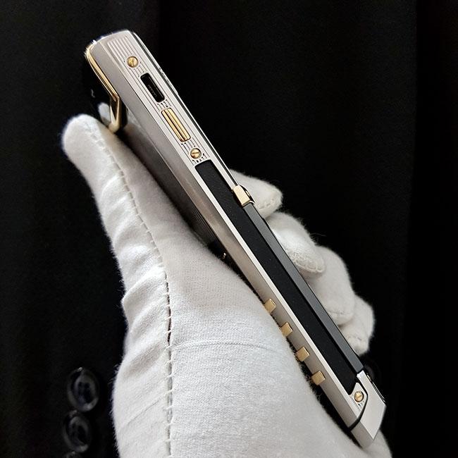 /images/image.php?width=1000&image=/admin/sanpham/Vertu-signature-s-porsche-design1_1992_anhkhac0.jpg