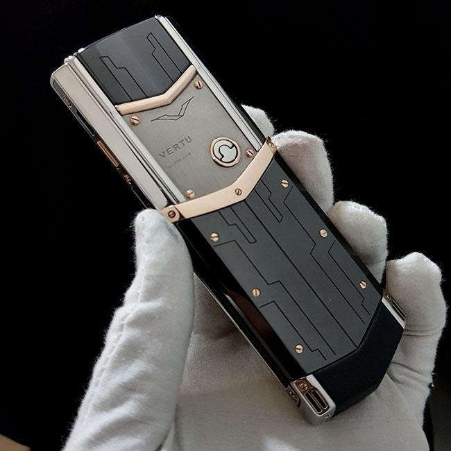 /images/image.php?width=1000&image=/admin/sanpham/Vertu-signature-s-porsche-design3_1992_anhkhac2.jpg