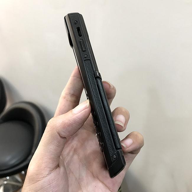 /images/image.php?width=1000&image=/admin/sanpham/Vertu-signature-s-pure-black-chinh-hang3_1985_anhkhac2.jpg