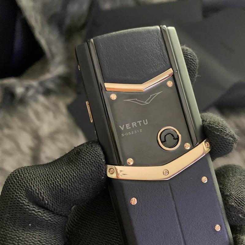 /images/image.php?width=1000&image=/admin/sanpham/Vertu-signature-s-pure-black-rose-gold-porsche-design1_2031_anhkhac0.jpg