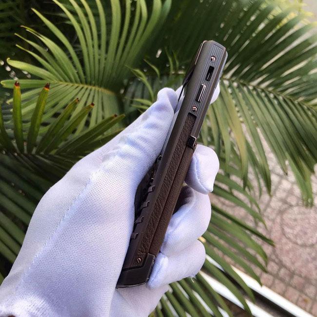 /images/image.php?width=1000&image=/admin/sanpham/Vertu-signature-s-pure-brown-vo-new2_1967_anhkhac1.jpg