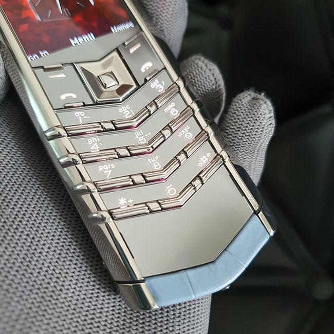 /images/image.php?width=1000&image=/admin/sanpham/Vertu-signature-s-pure-silver-alligator5_2015_anhkhac4.jpg