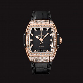 Đồng hồ Hublot Spirit Of Big Bang King Gold Pave Diamonds Black 39mm