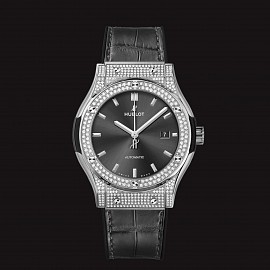 Hublot Classic Fusion Titanium Grey Pave Diamonds 42mm