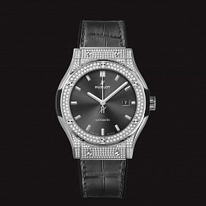 Hublot Classic Fusion Titanium Grey Pave Diamonds 42mm