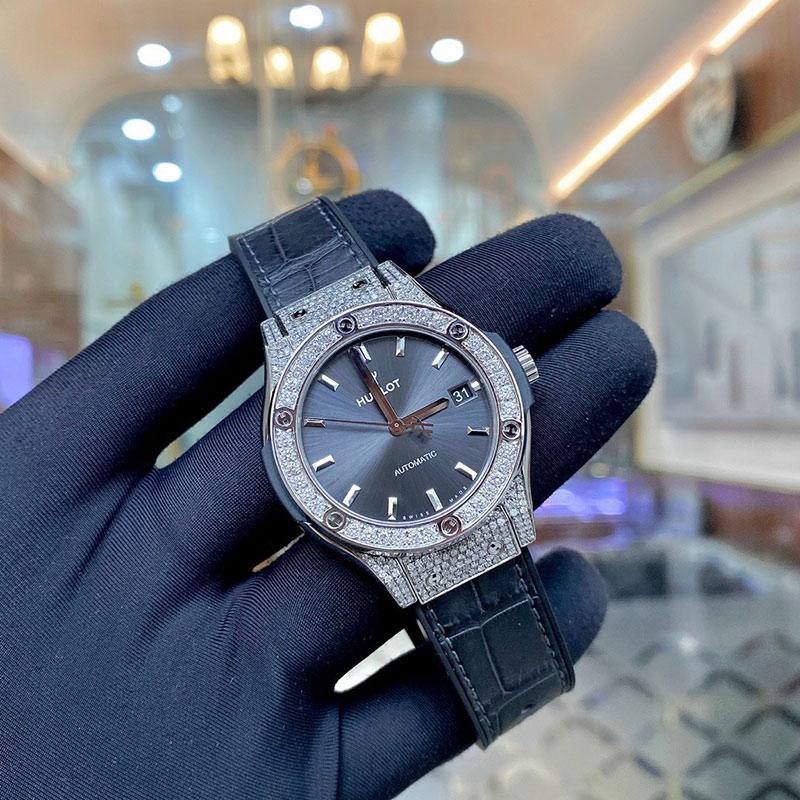/images/image.php?width=1000&image=/admin/sanpham/hublot-classic-fusion-38mm-Grey-Diamond-pave_5540_anhkhac0.jpg