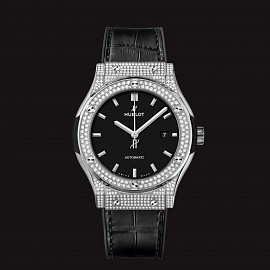 Hublot Classic Fusion Titanium Black Pave Diamonds 42mm