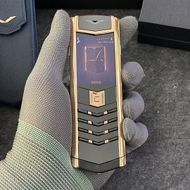 Vertu Signature S Rose Gold Key Sapphire