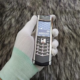 Vertu Signature S Steel Alligator