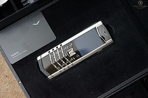 Khang Luxury: Địa chỉ bán điện thoại Vertu chính hãng
