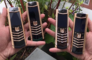 Vì sao nhiều người tìm kiếm điện thoại vertu hcm?